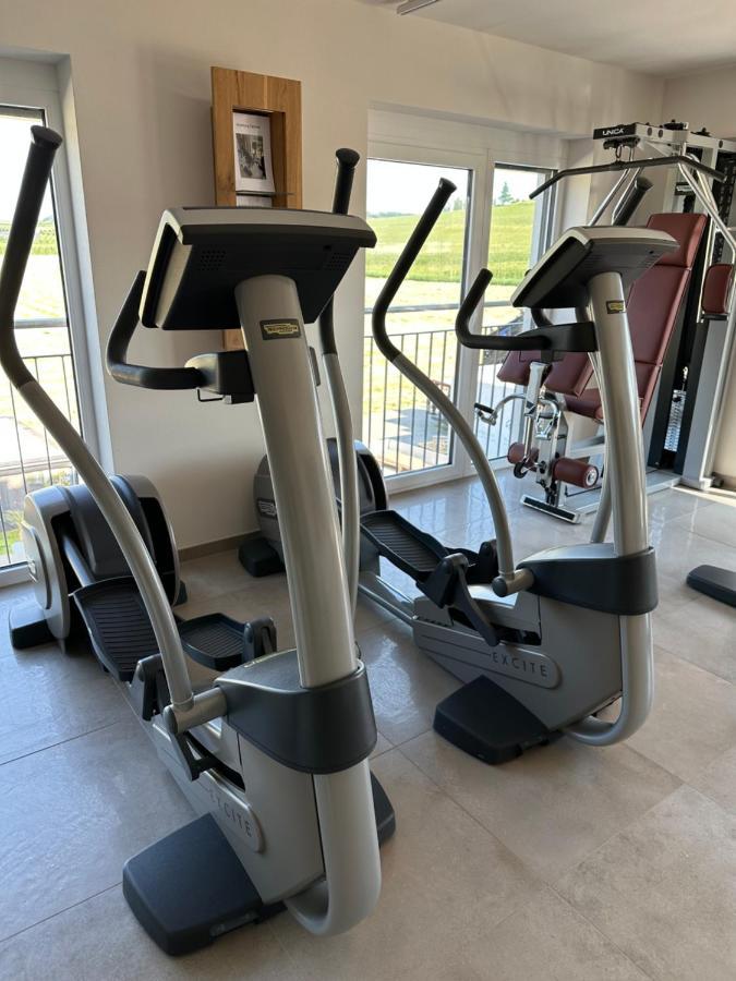 Poolhaus Bodensee Ideal Fuer Geschaeftsreisende Wasserburg Luaran gambar